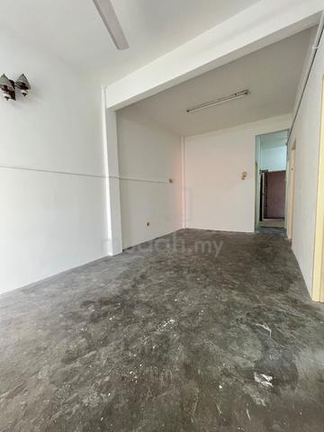 Taman Menglembu Impiana Adril, Lahat, Perak 1