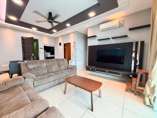 D'Summit Residences 1