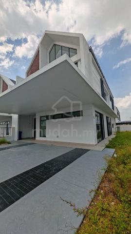 Huge Brand New 2 Storey Semi-D The Eighth, Elmina Green 1