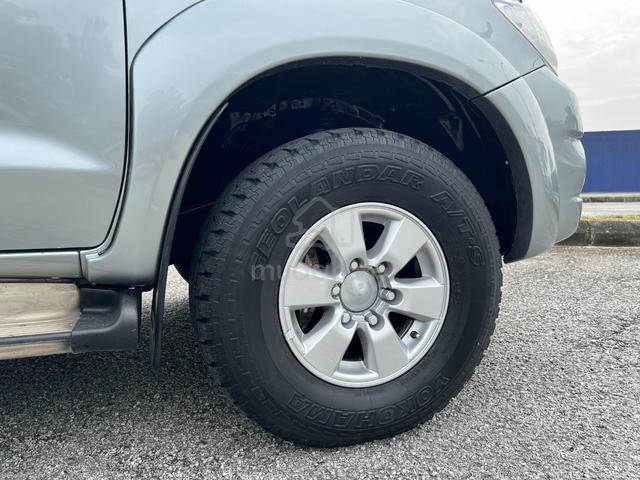 2010 Toyota HILUX 2.5 G FACELIFT DOUBLE CAB (A) - 5