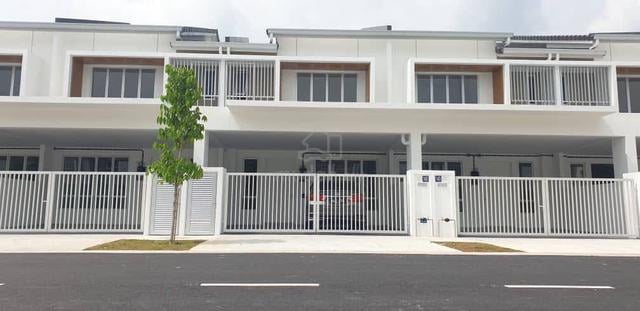 Harga Direct Owner【no agent markup】double storey at kota warisan 1