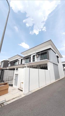 Adda heights green avenue double storey end lot renovated 1