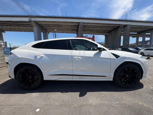 [5A/AD PERSONAM] 2022 Lamborghini URUS 4.0 (A) - 5