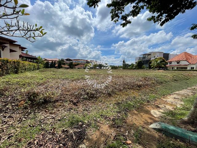 8000 sqft! Ozana Villas Bungalow Bukit Katil 1