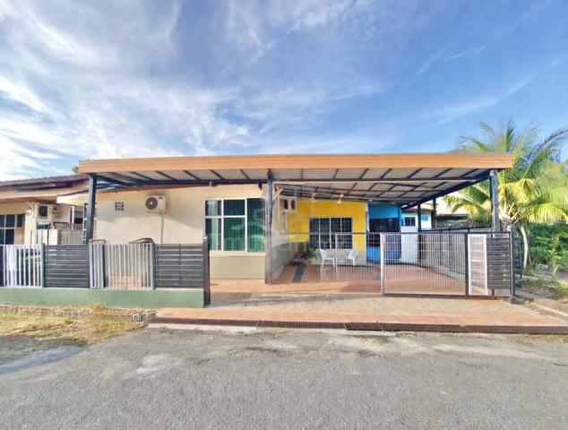 [HOMESTAY WITH INDOOR POOL - FREEHOLD] Taman Kesidang , Bandar Melaka 1