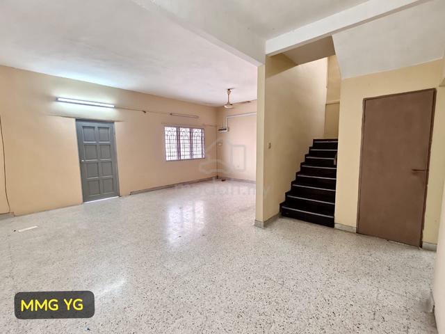 Taman Gembira Klang Double Storey House For sale kitchen extended 1