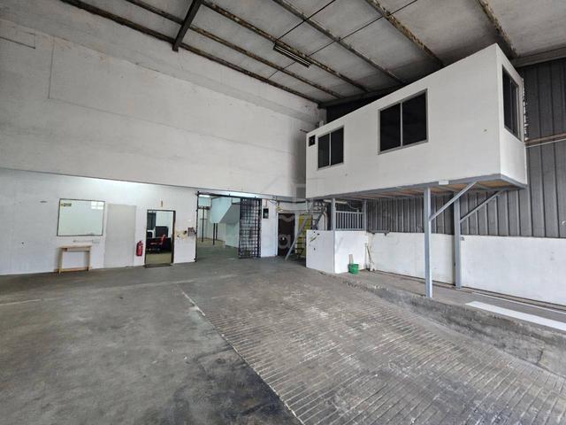 Taman Desa Jaya 1.5 Storey Factory For Rent Fully Extended 1
