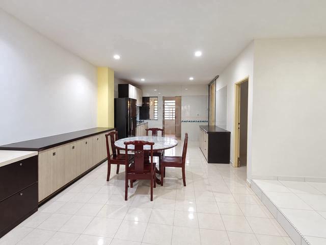 Kulai Bandar Putra*Jalan Kenari Big Size single storey*Full Loan 1