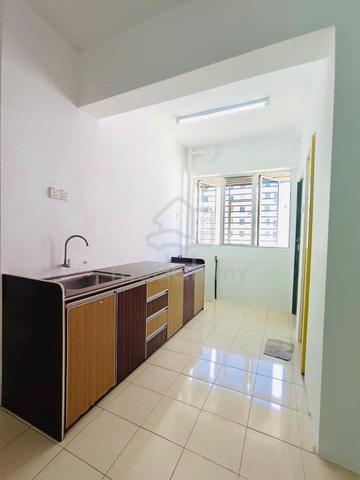 Sri Aman Block C (Sri Aman Block 1 & 3) 1