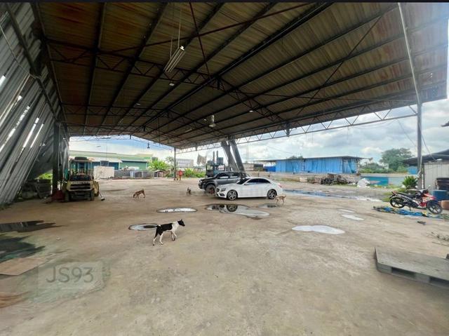Telok Gong Port Klang 23,000 sqft With Roof Top Cover 50x100 Office 1