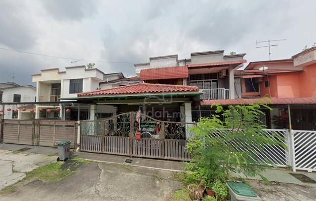 Double Storey Taman Sri Tengah Kluang 1