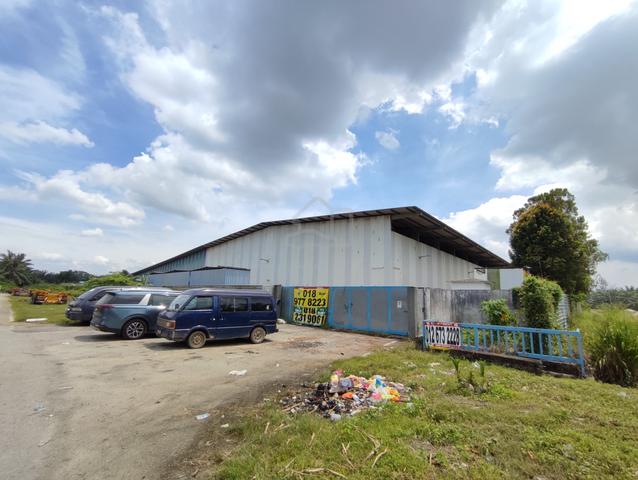 Cheap!!! Cheap!!! Banting detached factory LA 87203sf BU 40000sf 1