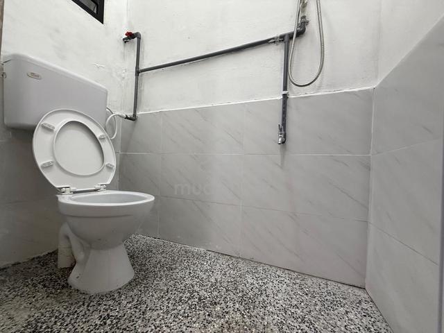 Rumah lowcost kota masai untuk disewa 4