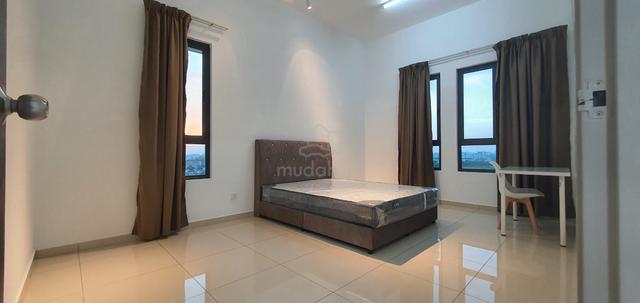 Female Master Be Room @ Prominence Luxury, Bandar Perda 1