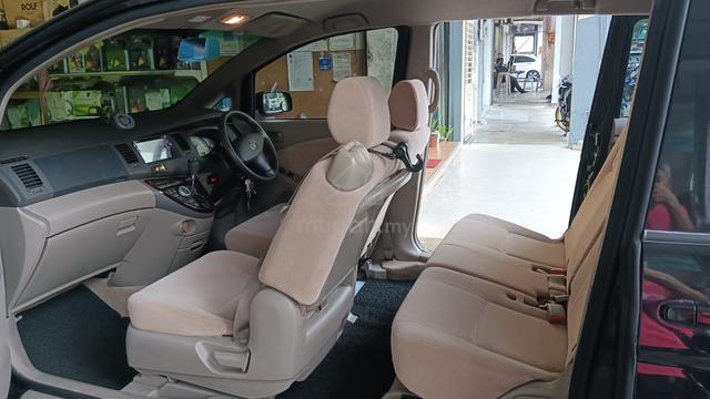 2005 Toyota ISIS 1.8 (A) - 2