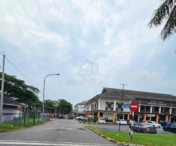 gelang patah 4 storey shoplot unblock view super cheap Roi 6.3% 1