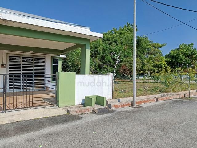 [TANAH LUAS,CORNER LOT] Semi D Corner Lot Kempadang DMMC 1