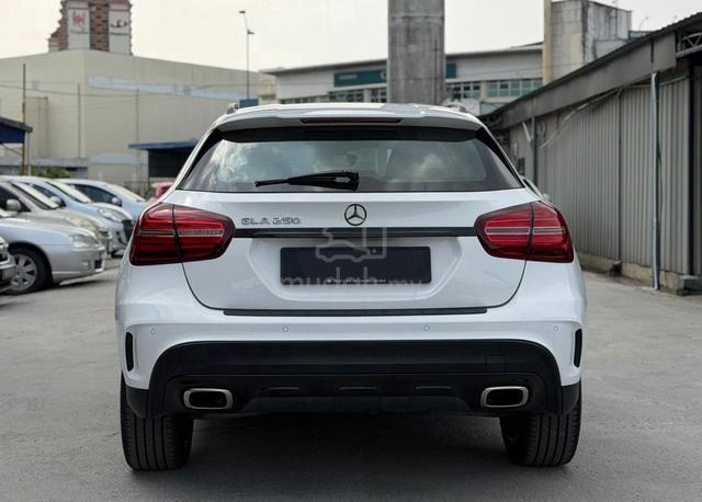 2017/2018 Mercedes Benz GLA250 4MATIC 2.0 (A) - 4