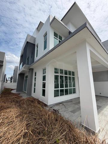 Mutiara Bestari 3 @ Brand New Double Storey Cluster House 1