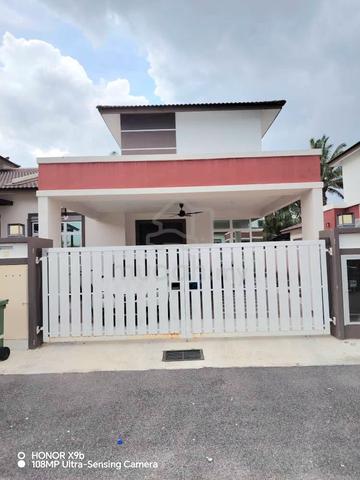 [GATED GUARDED] Semi-D Setingkat Taman Merbau Perdana, Triang Pahang 1