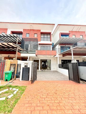3 Storey Superlink 20x70 Facing Open 5R 5B 1