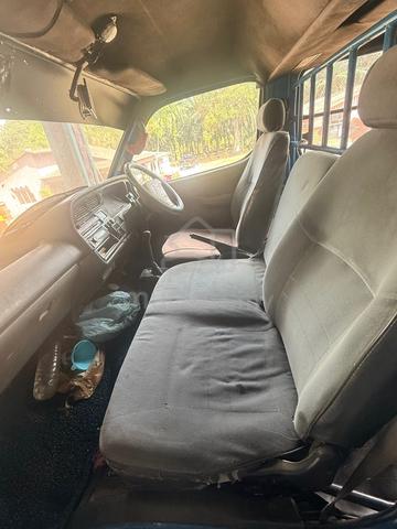 1996 Toyota HIACE 3.0 (M) - 3