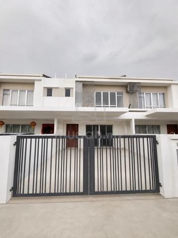 Bandar Gamuda Cove 2 Storey Terrace House Taman Palma Banting Selangor 1