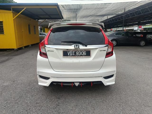 2019 Honda JAZZ 1.5 V FACELIFT (A) Full Loan - 5