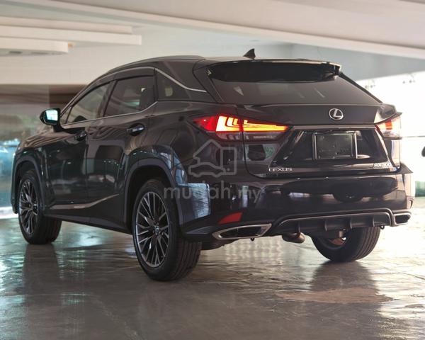 2021 Lexus RX300 2.0 F SPORT ALL BLACK INTERIOR 5A - 2