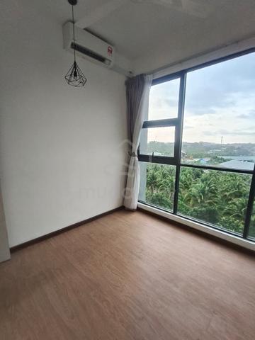 Riverside Residence 1