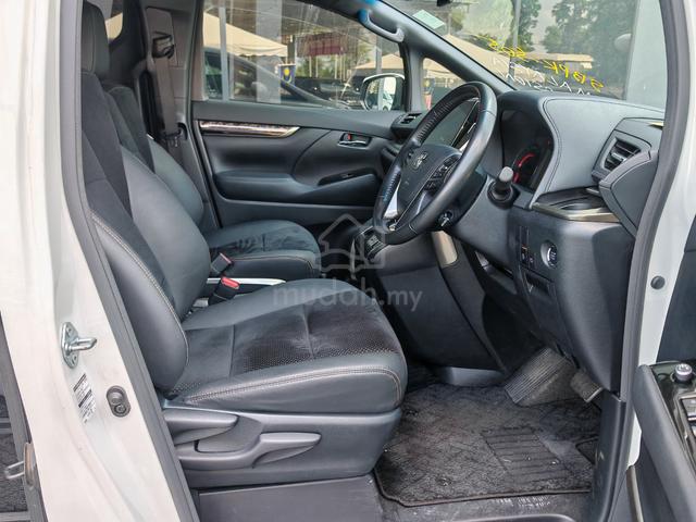 2021 Toyota VELLFIRE 2.5 GOLDEN EYES II (A) - 2