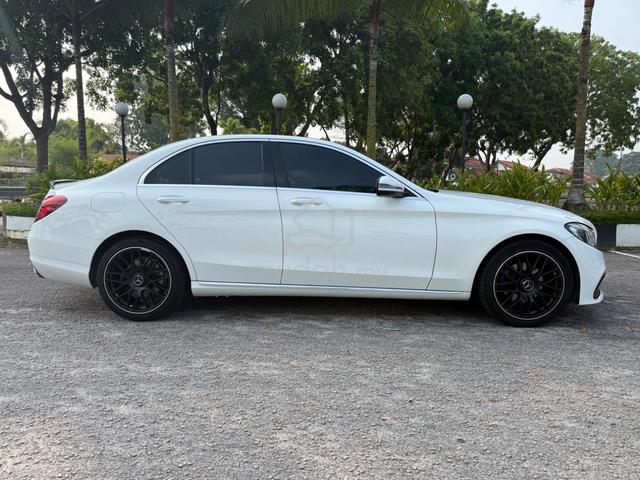2015 Mercedes Benz C200 2.0 AMG BODYKIT - 4