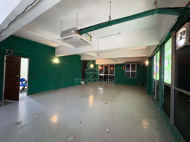 Skudai Mutiara Mas Shoplot Corner 1st Floor Renovated Good Condition 1
