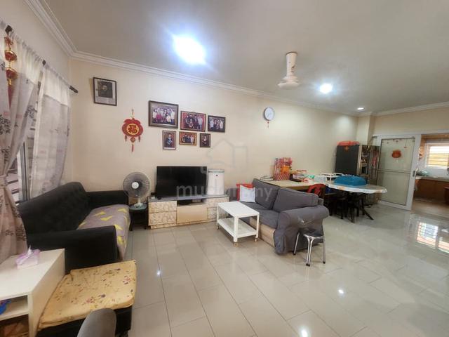 Taman Sri Putra Double Storey Sungai Buloh 1