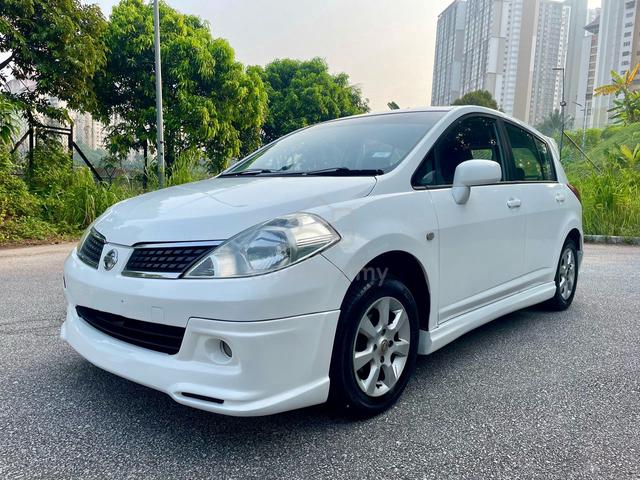 Nissan LATIO 1.6 SPORT ST-L KEYLES 1TGN GERAN LAMA - 1