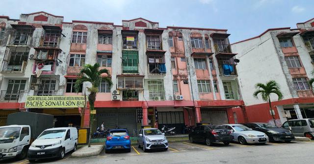 Lestari Perdana Apartment 1