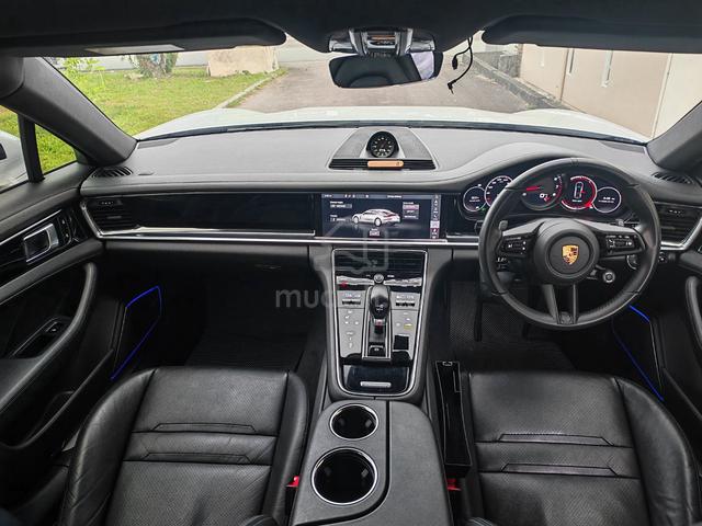 2019 Porsche PANAMERA 3.0 (A) - 5