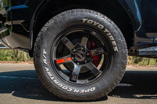 2023 Toyota HILUX 2.8 GRS (A) - 5