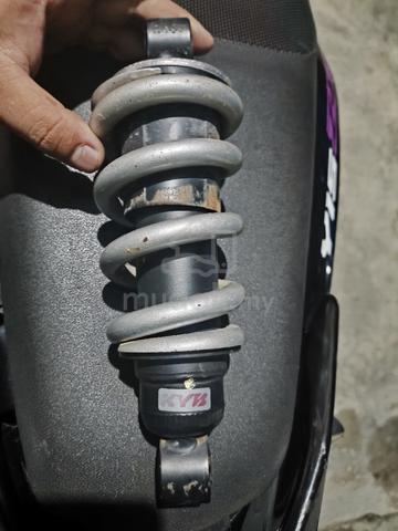 mono y16/ disc depan  - photo 3 of 6