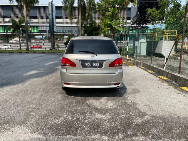2002 Toyota IPSUM 2.4 VVTI (A) - 4