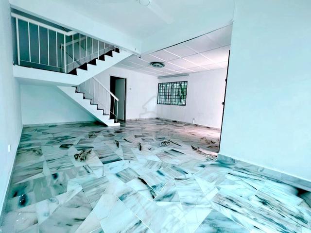 2.5 Partially Furnish Storey Corner Terrace Bukit Antarabangsa 1