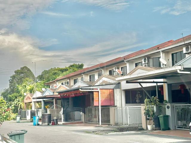 Muara Tuang Double Storey Intermediate for Sale 1