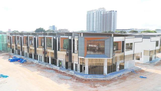 Double Storey Shoplot Indah Prime 2 Bukit Indah Brand New Unit 1