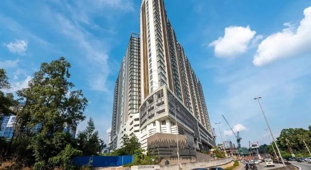The Centrina Service Apartment@Central Residence 1