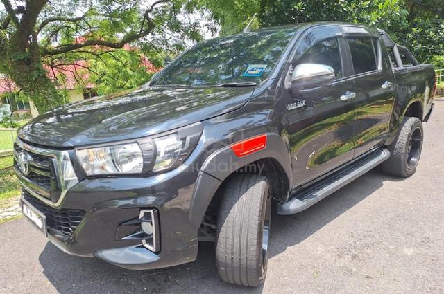 Toyota Hilux 2.4 L-Edition (A) Fulloan L/Seat Rims - 3