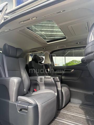 Toyota ALPHARD 2.5 SC/SUNROOF/MODELLISTA/FULL LOAN - 3