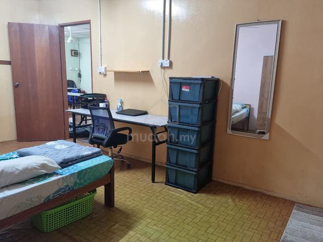 STRATEGIC KENINGAU CITY ROOM For Rent 3