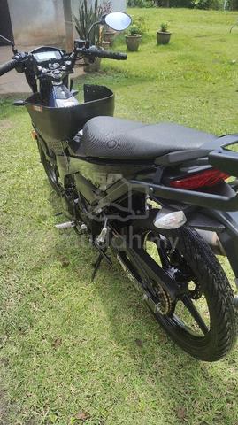 Suzuki Raider mileage 34k 2022 - photo 5 of 10