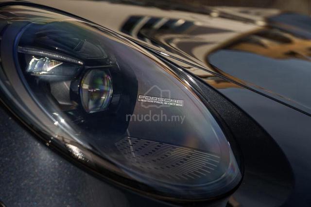 2022 Porsche 911 GT3 Touring EXCLUSIVE MANUFAKTUR - 5