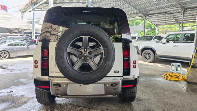 2023 Land Rover DEFENDER 2.0 110S P300 (A) P.ROOF - 5
